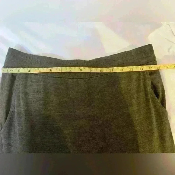 WILFRED Small Buffon Japanese Crepe Jogger Pants - Picture 8 of 13